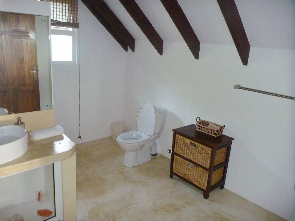 La Batie Selfcatering Apartment Beau Vallon