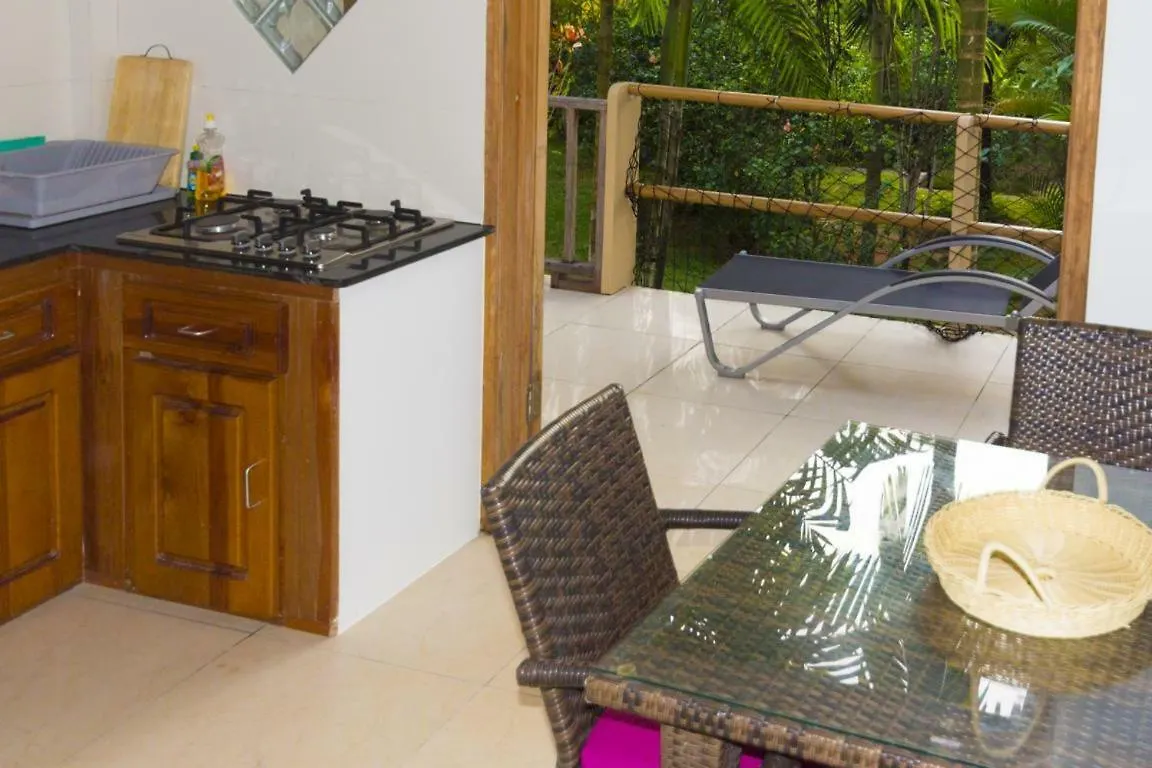 La Batie Selfcatering Apartment Beau Vallon
