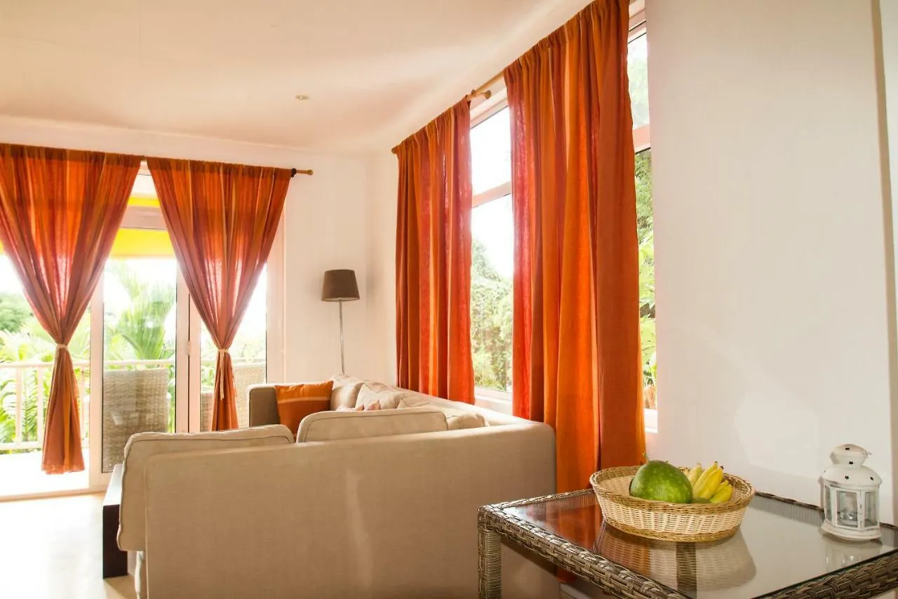 La Batie Selfcatering Apartment Beau Vallon