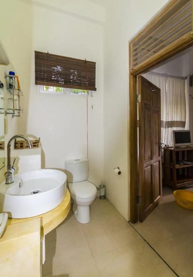 La Batie Selfcatering Apartment Beau Vallon